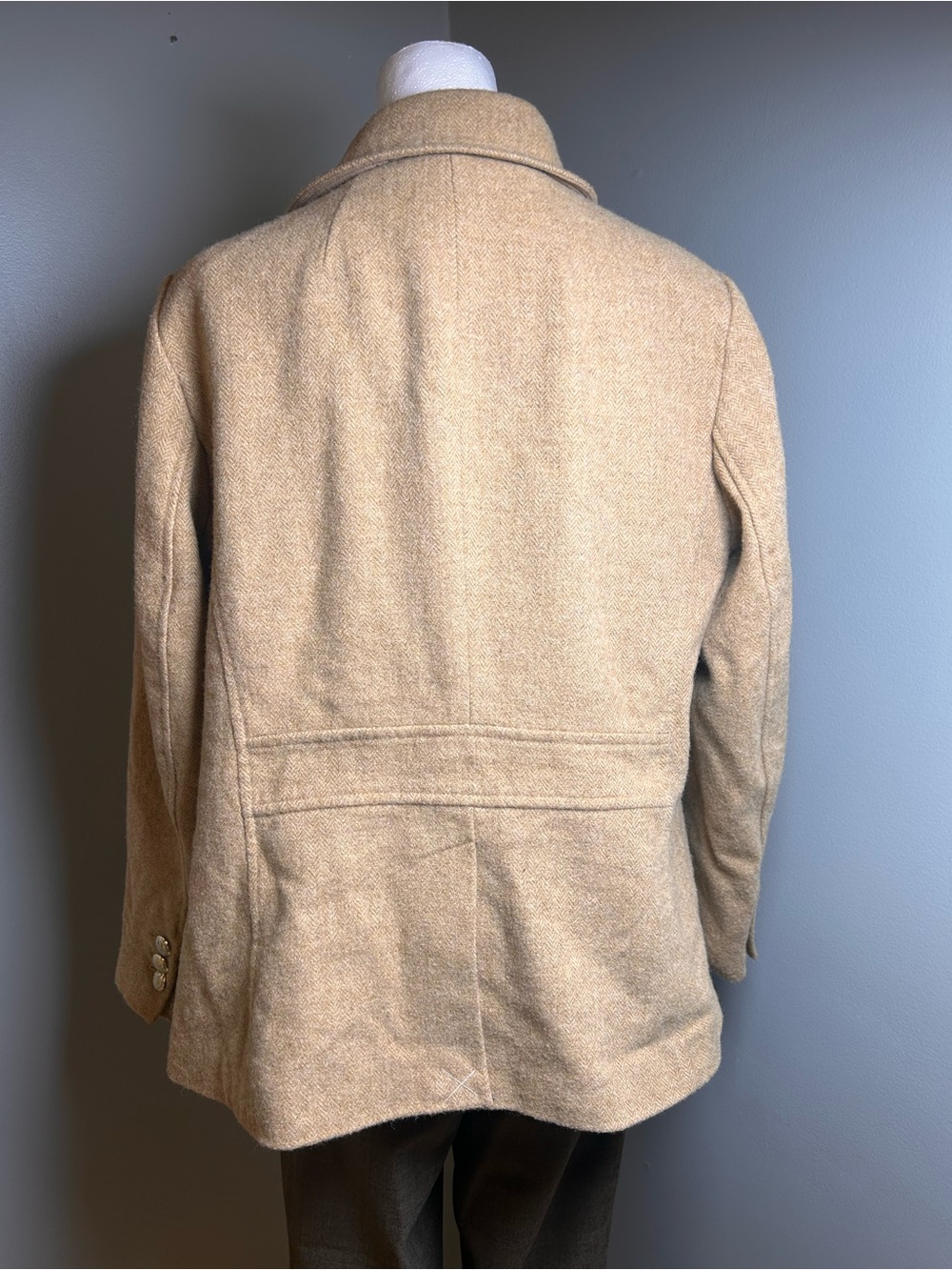 Talbots Plus 14W Wool Blend
Herringbone Blazer Tan - Picture 6 of 13